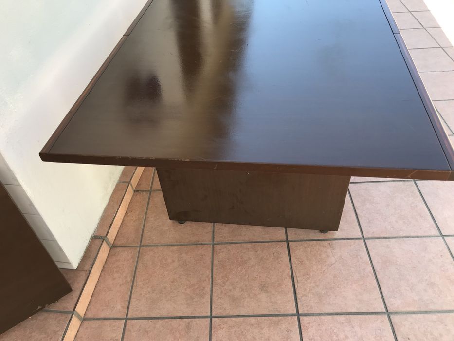 Mesa de reunioes