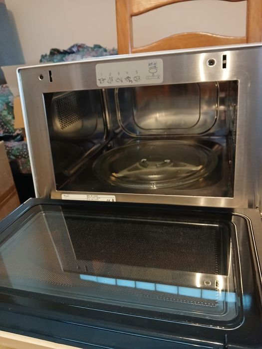 Forno microondas