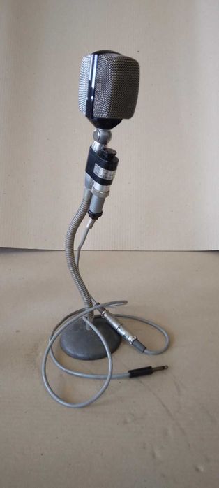 Microfone AKG D20