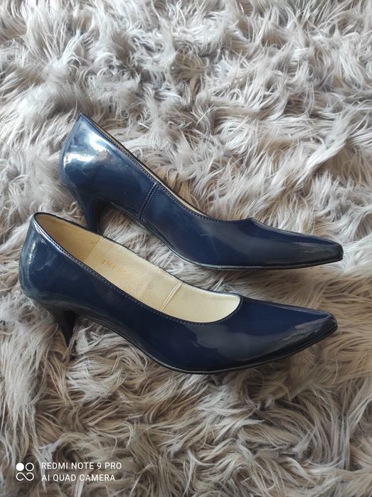 Buty skórzane lakierowane