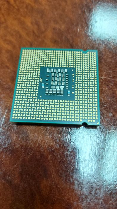 Процессор Intel Celeron E3300, 2.5GHz/1M/800МГц сокет LGA 775