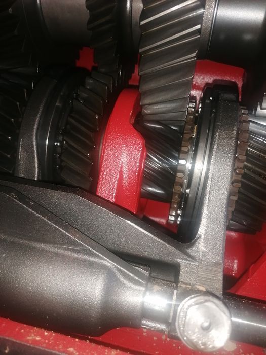 Skrzynia biegów Massey Ferguson 6235,6245,6255,6260,6270, 6280,6290 Dynashift
