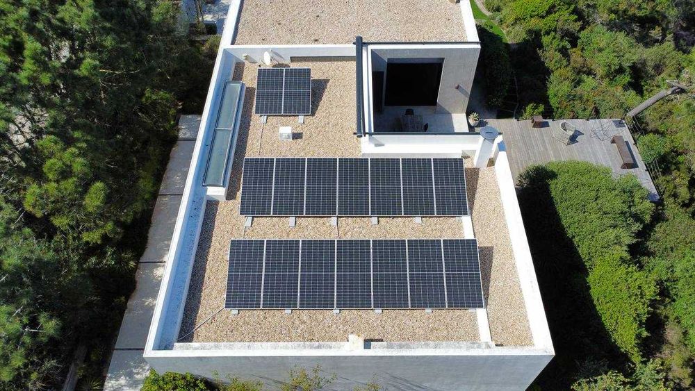 Sistema Solar com Bateria para Moradias (Projeto Completo)