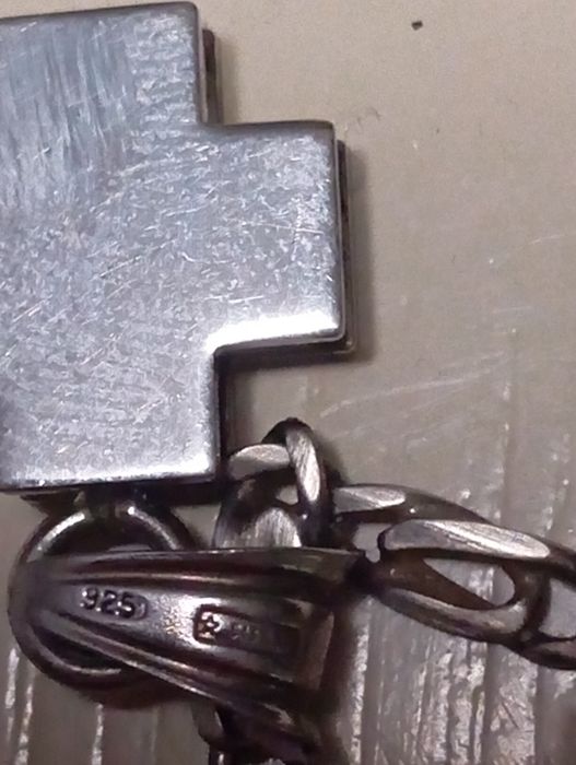 Продам серебряную цепочку 925 проба.