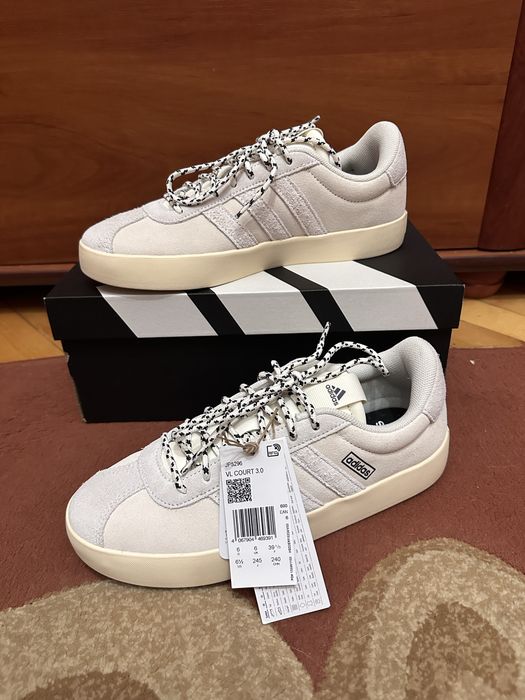 НОВІ Кросівки кеди замшеві 39р Adidas VL COURT 3.0