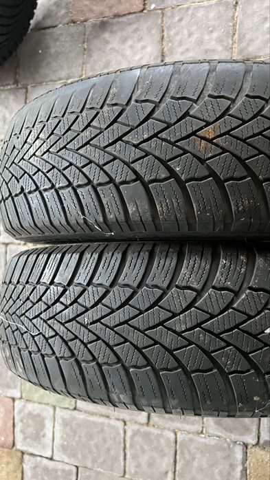 Продам пару шин Bridgestone r15