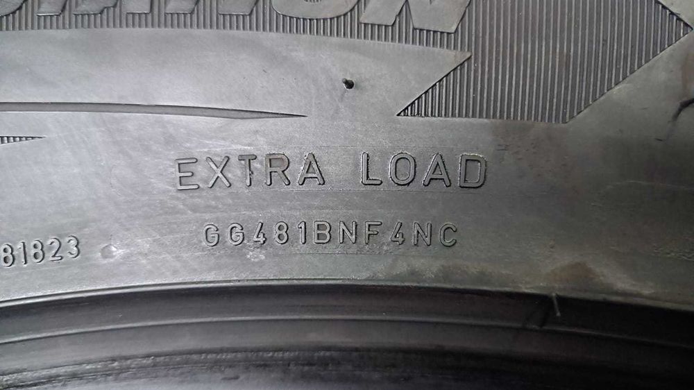 2x 235/55R20 GOODYEAR UltraGrip Perform.XL,8,01mm,DEMO,99% bieżn.2024