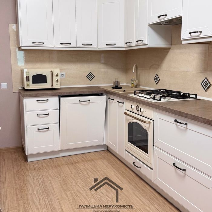 Продаж 2 кімнатної квартири