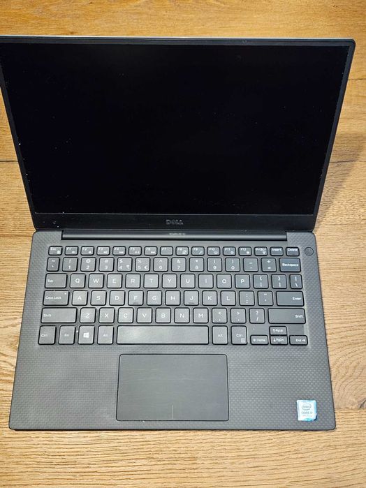 Dell XPS 13 9360 Intel Core i7 8 GB 240GB SSD FHD 13.3” z Windows 10 H