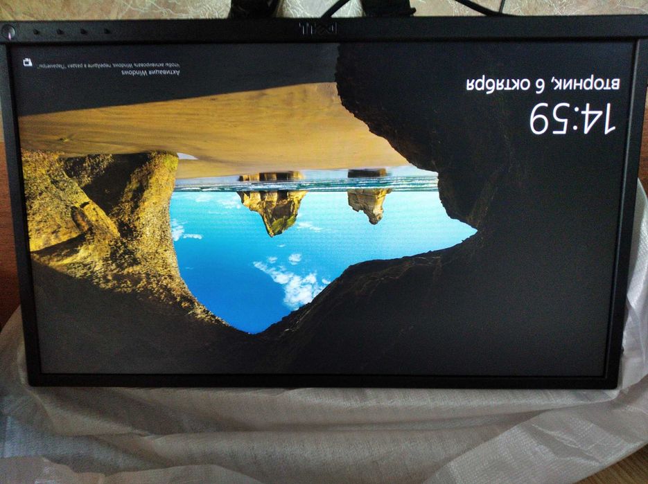 Продам монітор Dell P2217H