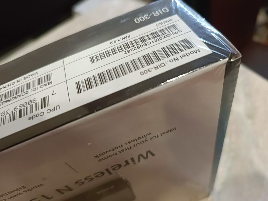 Роутер (маршрутизатор) D-Link DIR-300 з зовнішньою антеною