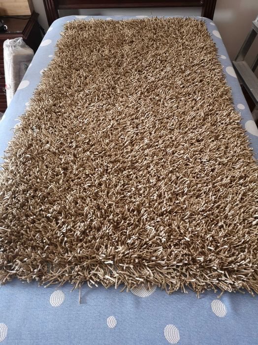 Tapete com 1,45 por 0,8 mt