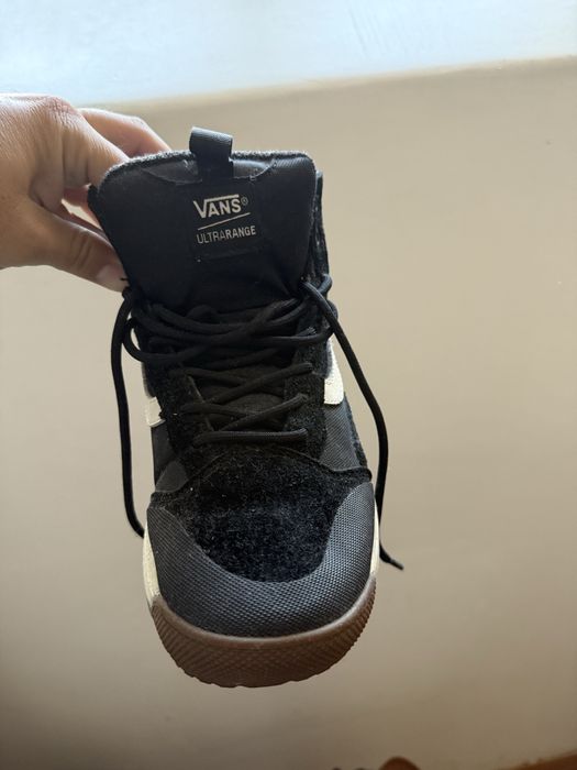 Vans bota novos.