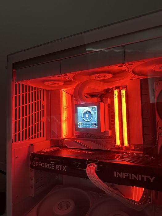 Ryzen 7 7800X3D | RTX 5070 12GB | 32GB DDR5 6000MHz CL30 | 1TB M.2