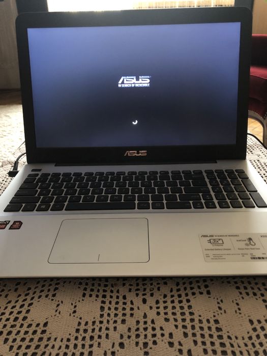 Sprzedam Laptop ASUS