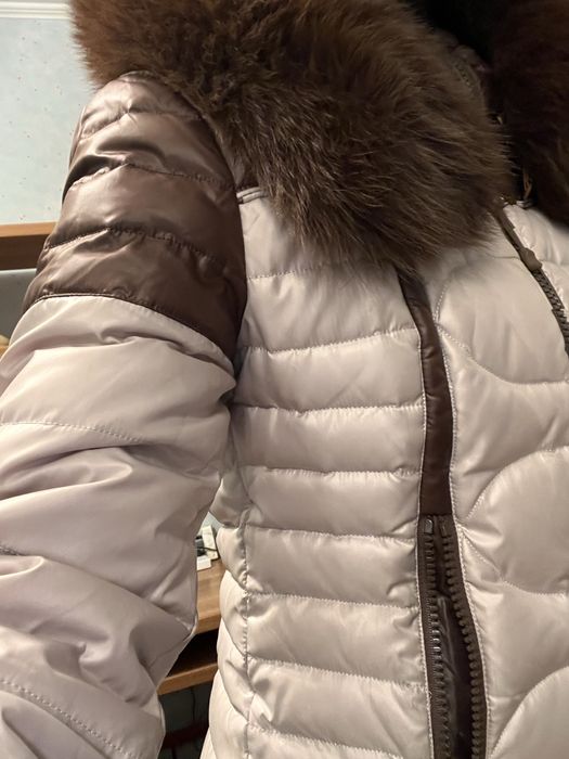 Жіноча зимова курточка, пуховик, дуже зручний та стильний