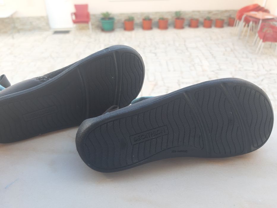 Sapatilhas de ginástica criança NR.28 NOVOS