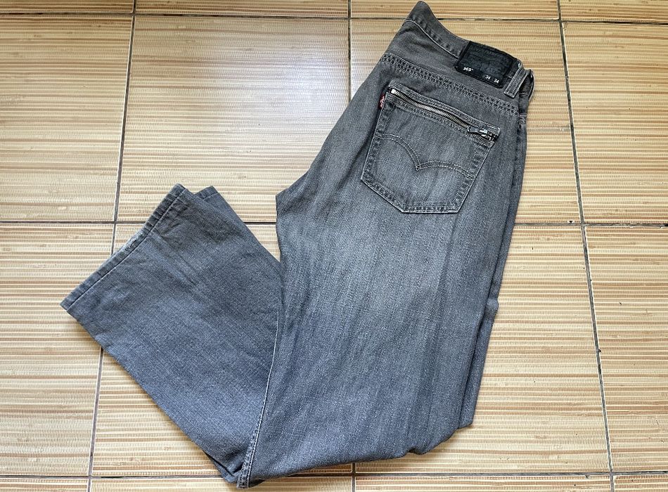 Джинсы Levis левайс