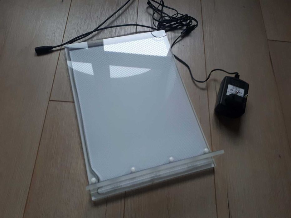 mata LED z zasilaczem