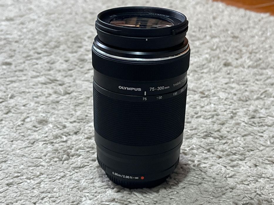 Olympus M.Zuiko 75-300mm f/4.8-6.7 II