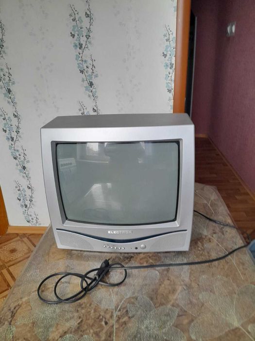 Телевізор кольоровий