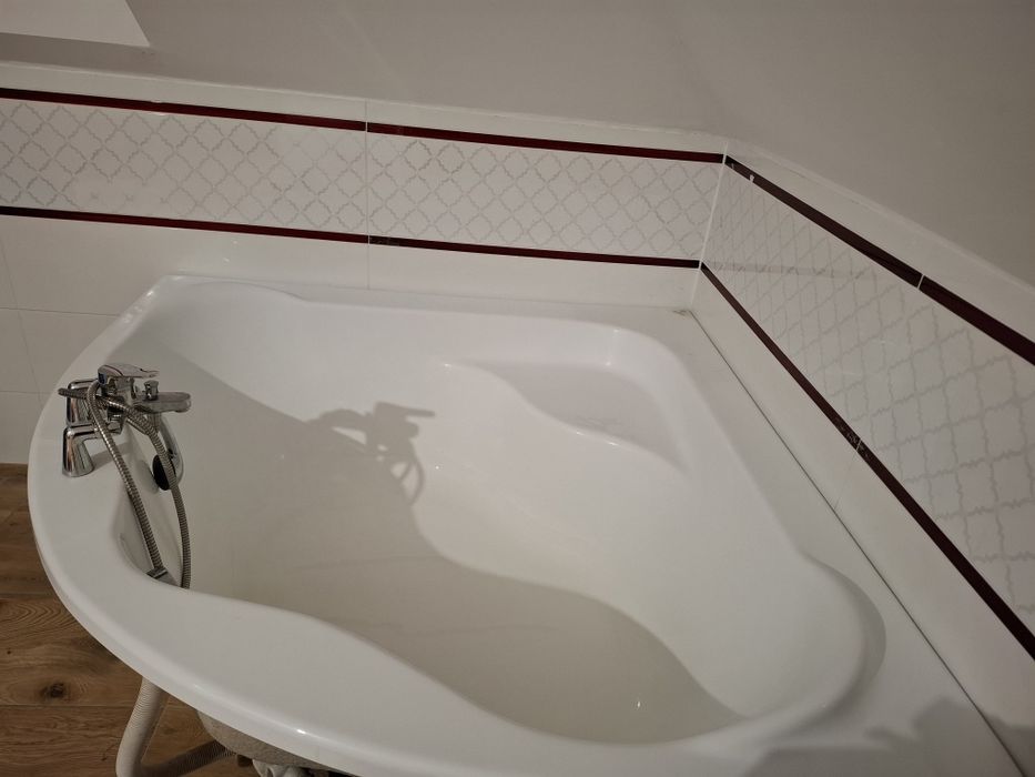 Wanna narożna 140 sprzedam lub zamienię