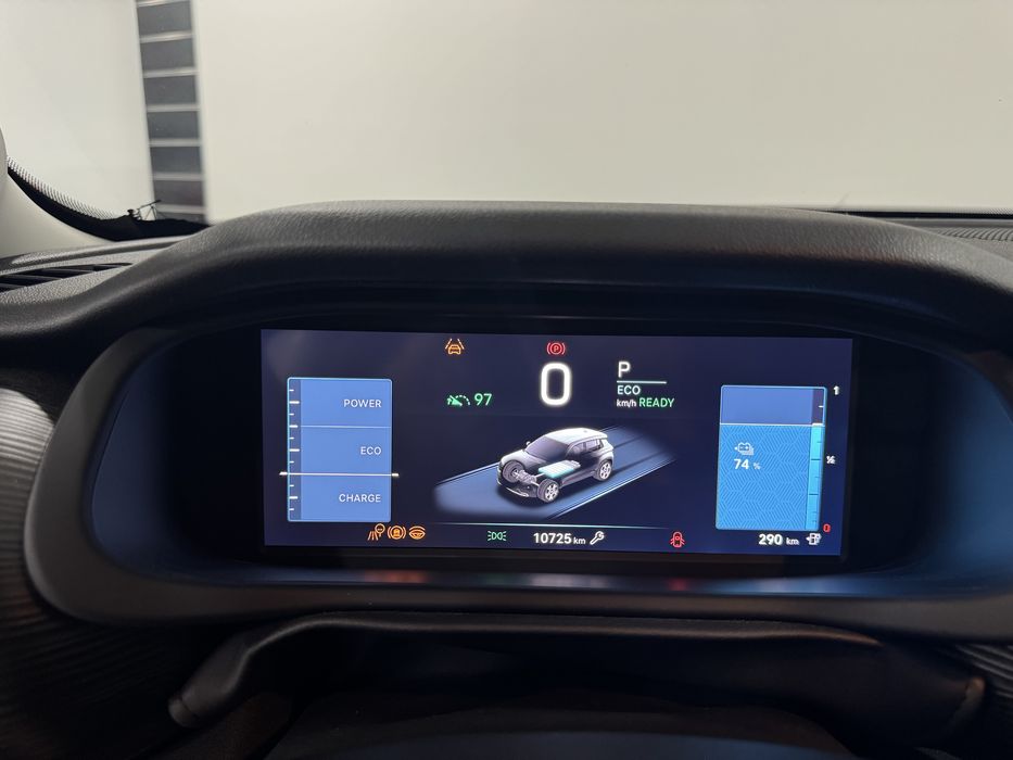 JEEP Avenger 54kWh 100% Elétrico Semi-Novo IVA Dedutivel