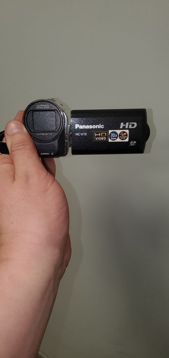 Відео камера Panasonic HC-V10