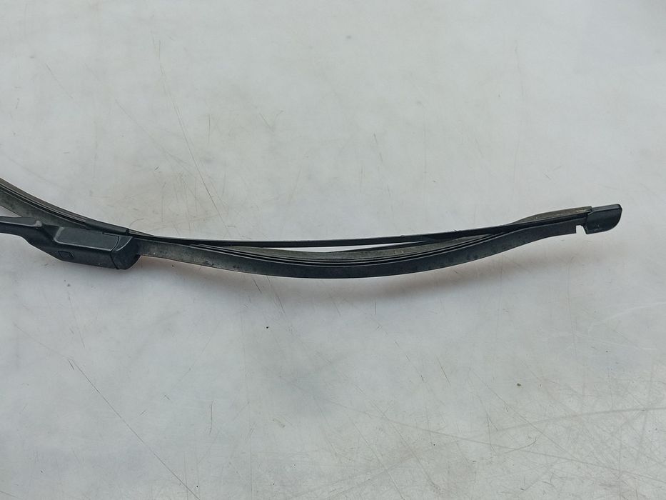 Haste / braço de escova limpa vidros frente esquerda PEUGEOT 2008 I (C