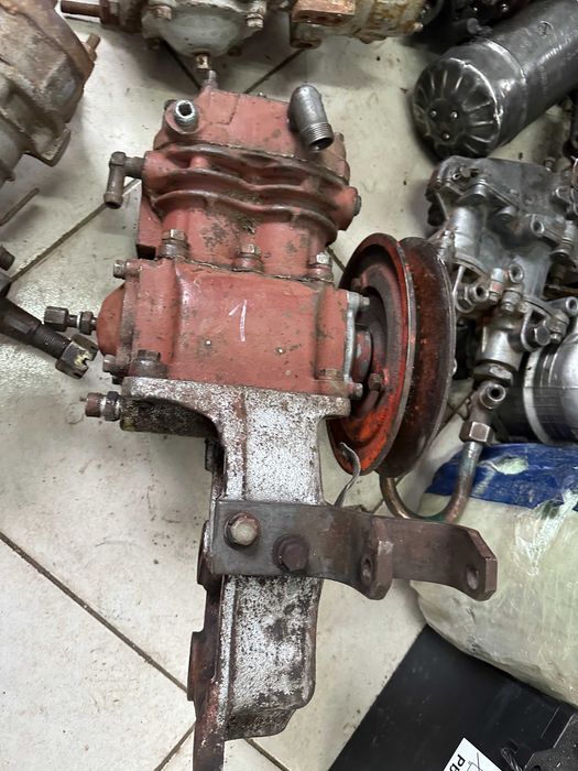 Воздушный компрессор