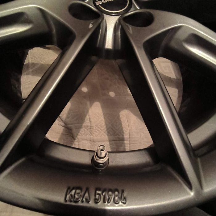 Borbet LX18 , 18 cali, 5x114.3 Hyundai, Mazda, Kia