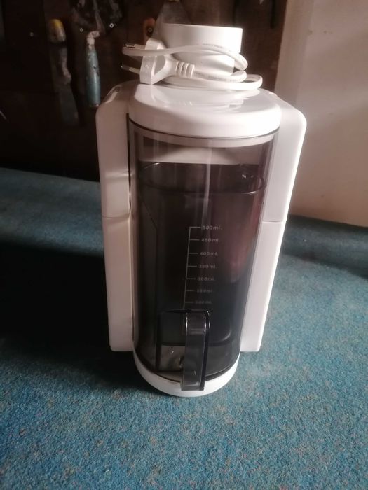 Máquina de fazer sumo de fruta como nova!