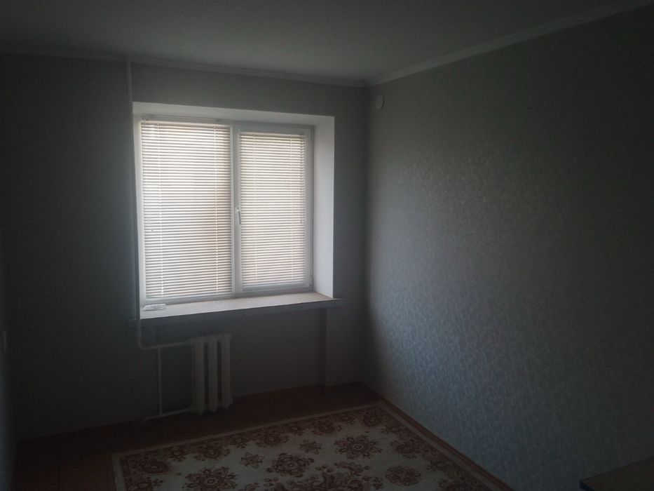 Продам кімнату 14,5 м² з ремонтом у гуртожитку, м. Бар