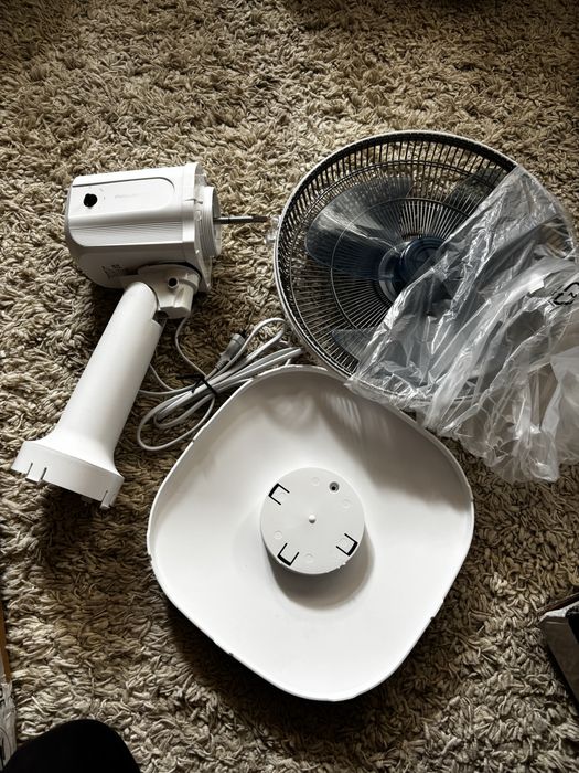 Wentylator biurkowy Rowenta Essential+ VU2440 | Cichy i Mocny