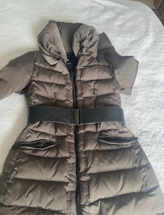 Kurtka plaszcz  ZARA XS puch naturalny