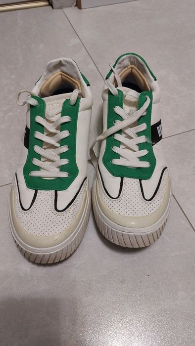 Męskie buty firmy DKNY rozm. 41.5