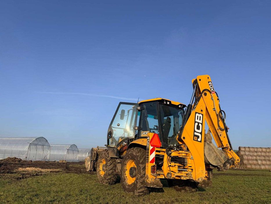 Usługa Koparko-ładowarką JCB 4CX