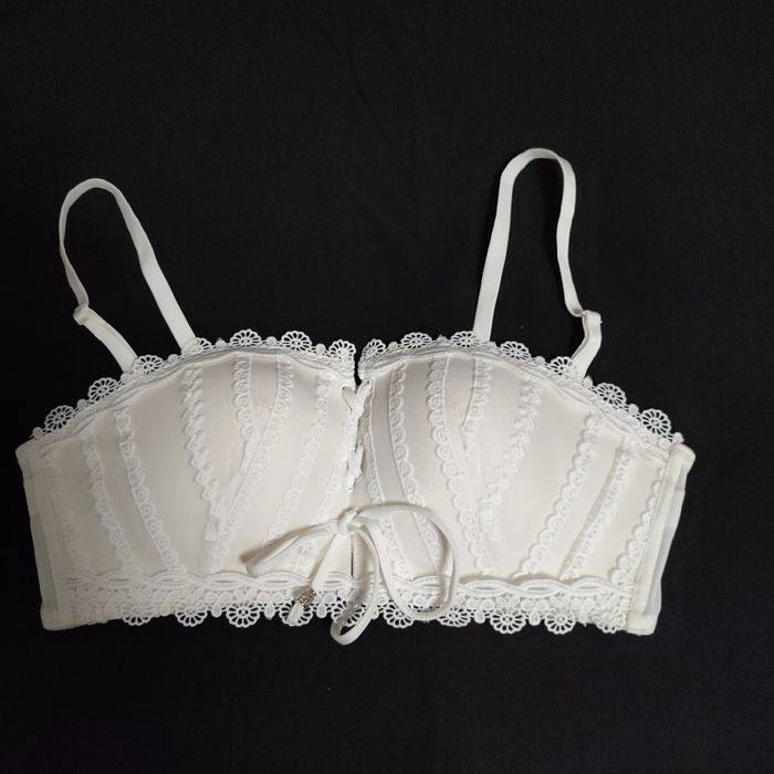 Продам бюстгальтер