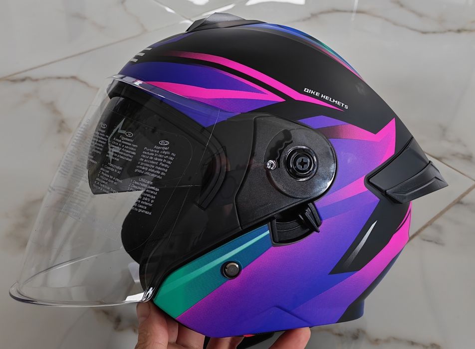 Nowy kask na skuter M blenda duża szyba