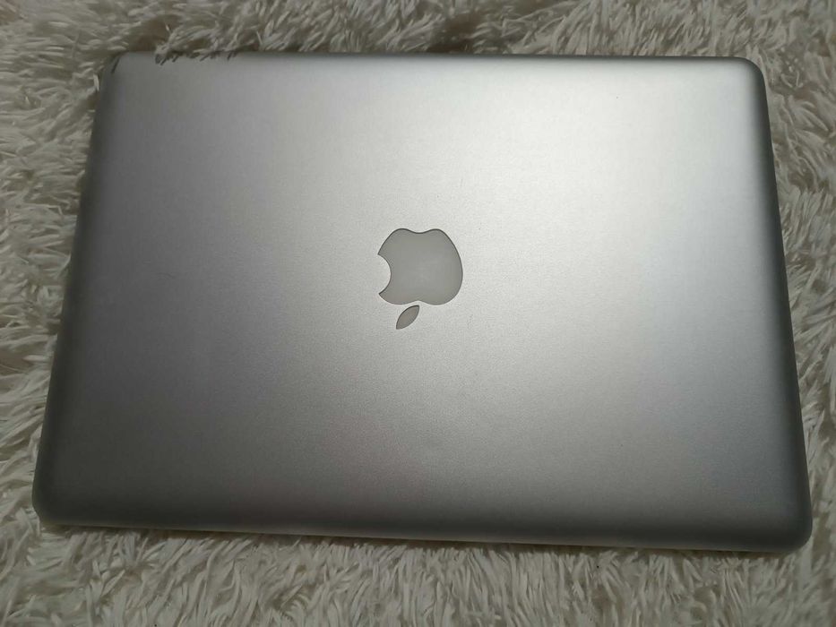 Ноутбук MacBook PRO