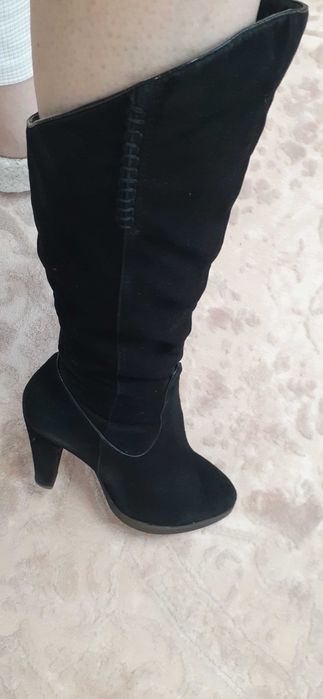 Жіночі чобітки 38р.