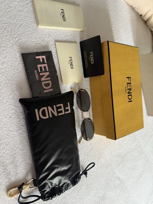 Okulary przeciwsloneczne Fendi