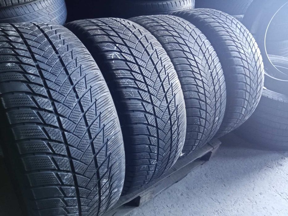 285.45.21 Bridgestone 4шт зима шини гума склад Харків Шиномантаж з Євр