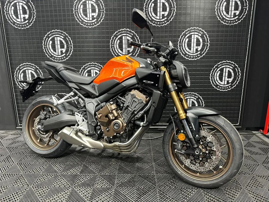 Honda CB  650 R E-CLUTCH 2026