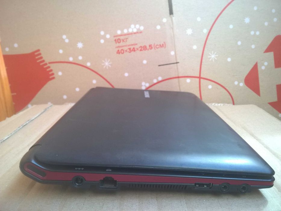 Продам нетбук Samsung N145 Plus