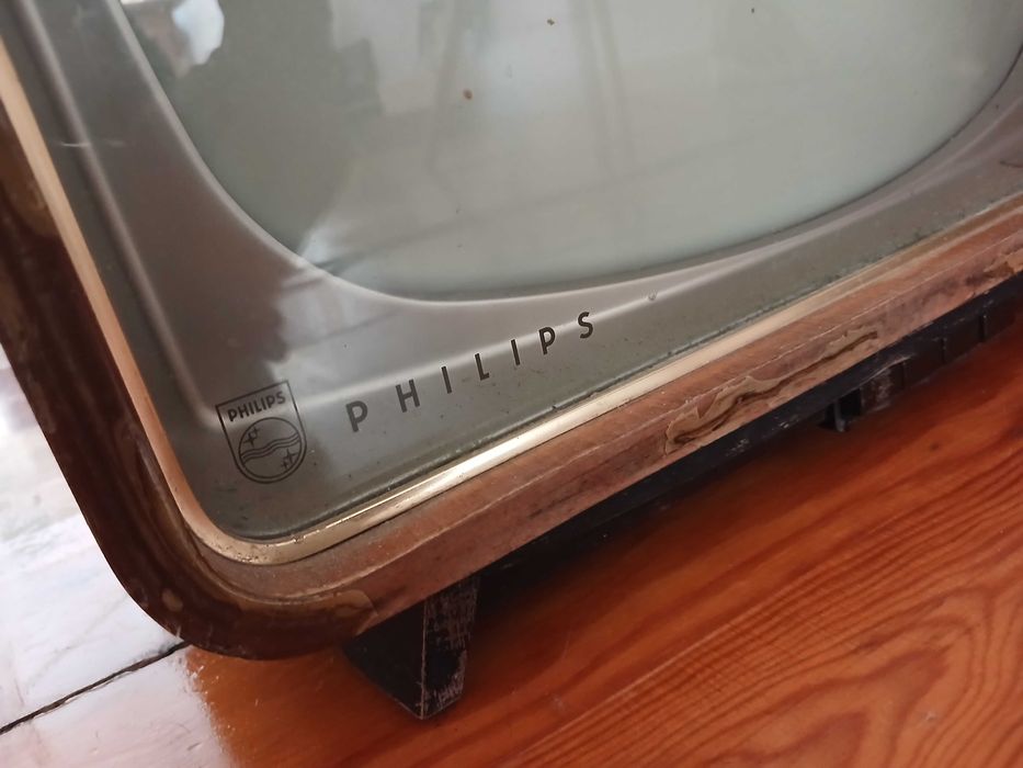 Primeira televisão PHILIPS anos 50