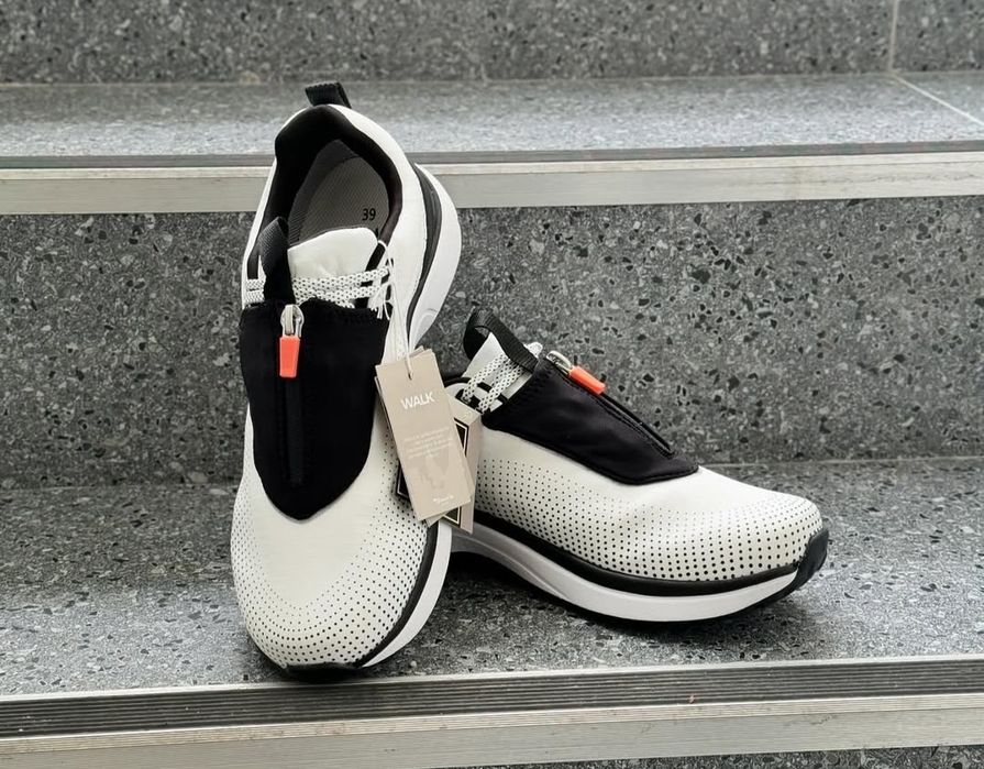 Кроссовки женские Tamaris на мембране Gore-Tex(Оригинал)37-24см.