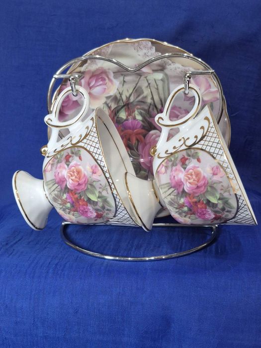 Вінтажний порцеляновий чайний набір