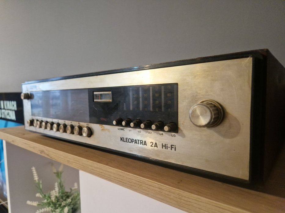 tuner radiowy Unitra DIORA Kleopatra 2A – model TSH-402A.
