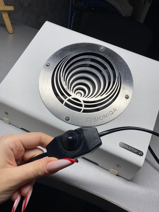 Витяжка манікюрна + підставка